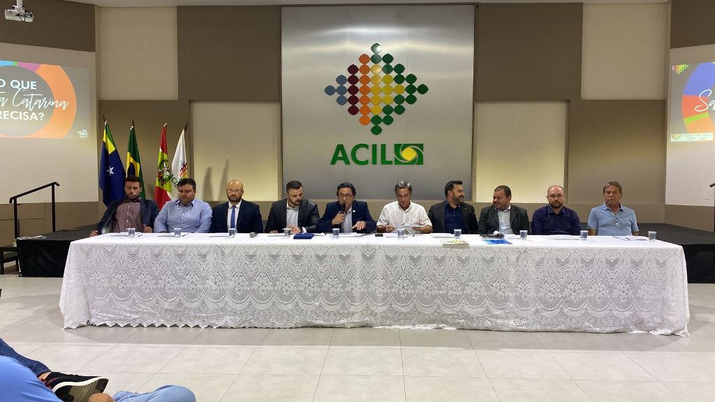 Plenária da Facisc reúne na ACIL diversas lideranças empresariais e políticas no lançamento da Bancada da Serra